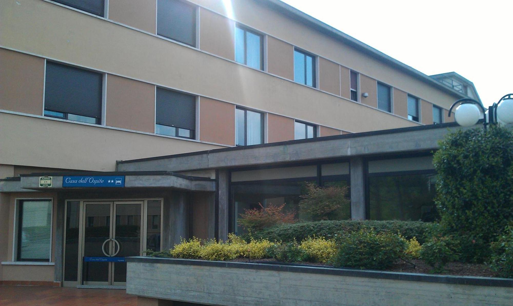 Albergo Casa Dell'Ospite Brescia Exterior photo